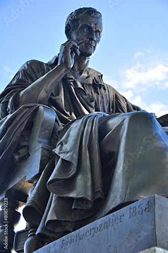 Ginebra, Suiza, estatua del filósofo Rousseau photo