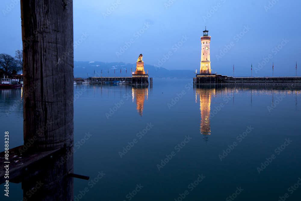 Lindau Blaue Stunde Leuchtturm