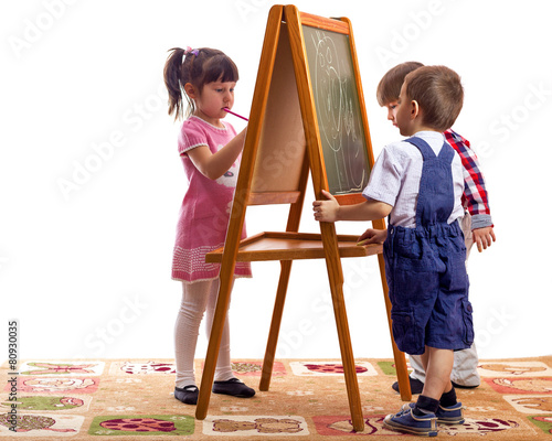 children draw