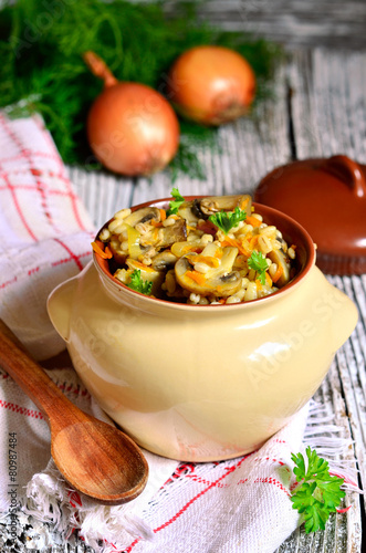 Принти на полотні Barley with fried mushrooms and vegetable.