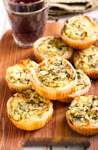 Cheese and spinach mini pies