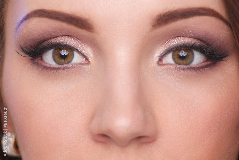 Obraz premium Close up portrait of beautiful young woman face