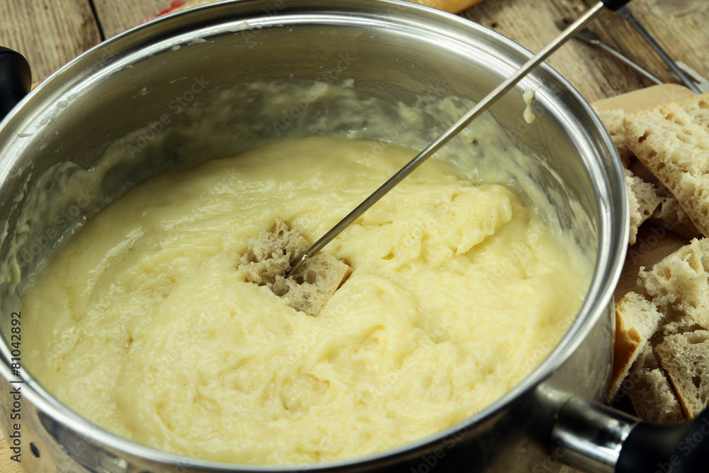 fondue savoyarde fondue savoyarde