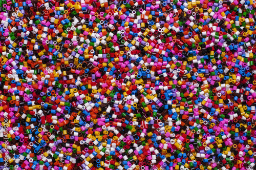 Color plastic granules