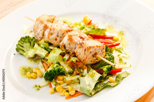 chicken kebab with vegetables
