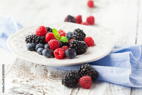 Fresh blueberries, raspberries and blackberries