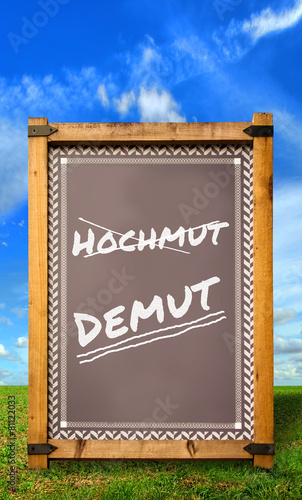 Strassenschild 34 - Demut photo