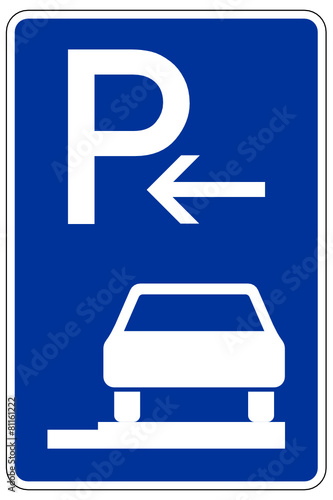 Parken ganz auf Gehwegen in Fahrtrichtung rechts (Anfang)