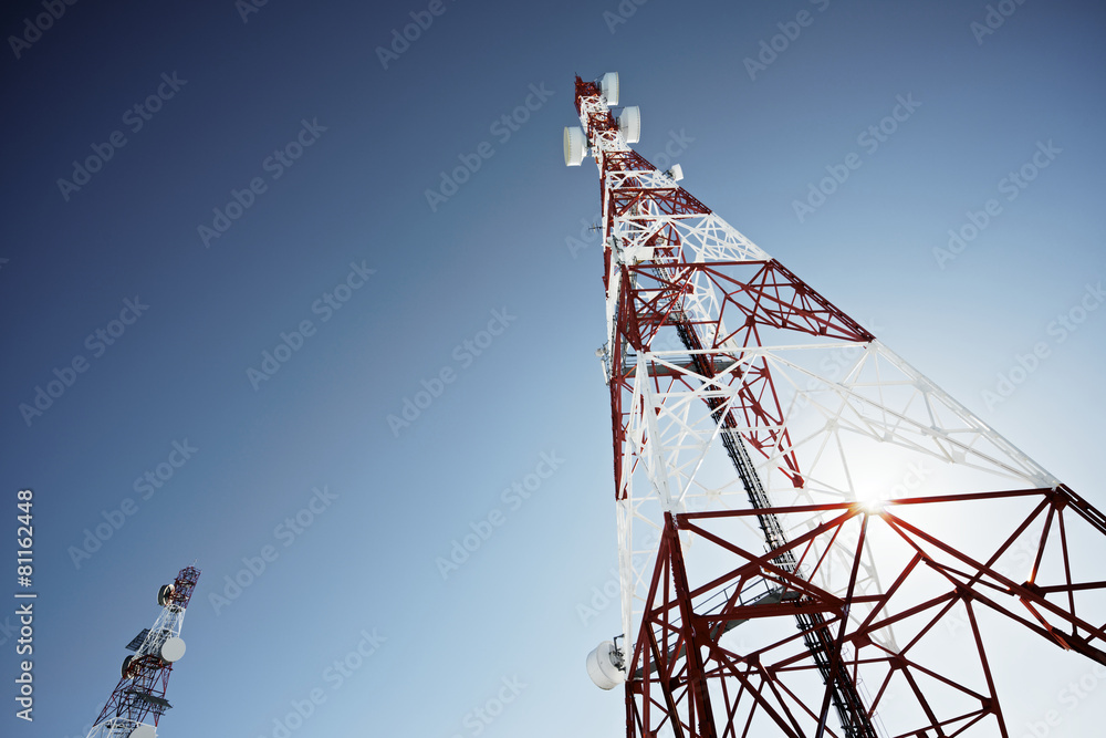 Telecommunications tower - obrazy, fototapety, plakaty 