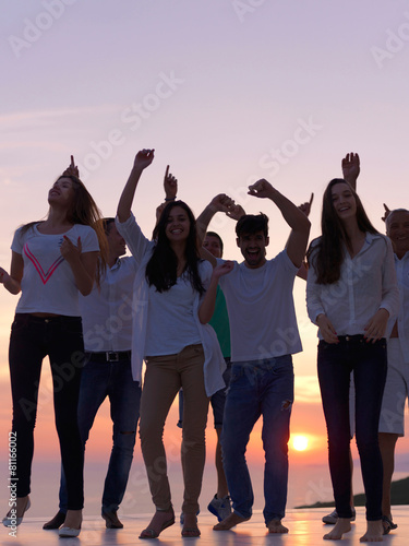 party people on sunset