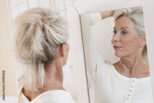 Canvas Print Soins Cheveux Senior