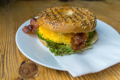 Egg and bacon begel photo