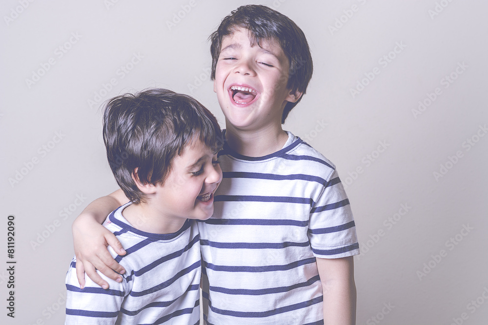 hermanos hermanos