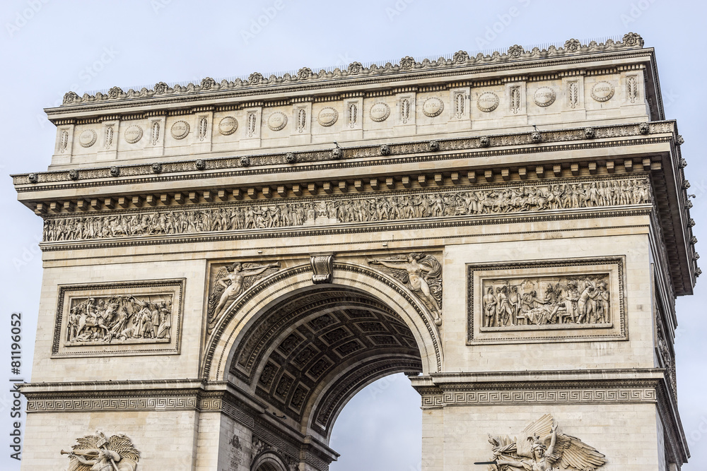 Arc de Triomphe de l'Etoile on Charles de Gaulle Place, Paris