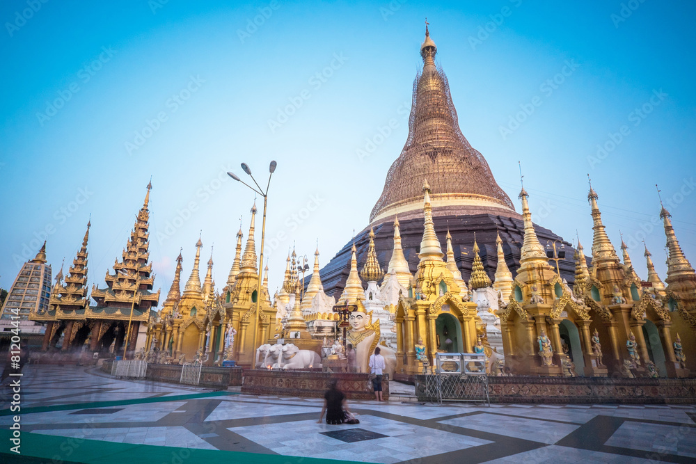 Shwedagon Pagoda repair every five years at a time so as not to