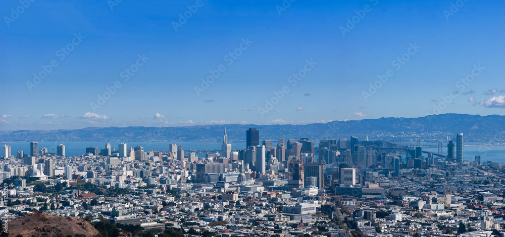 Panoramic view of San Francisco Downtown seen from Twin Peaks Panoramic view of San Francisco Downtown seen from Twin Peaks