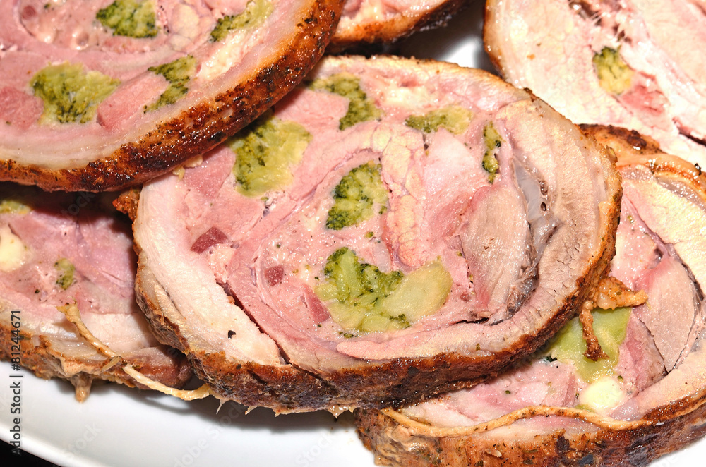 Gefüllter Schweinebraten Stock-Foto | Adobe Stock