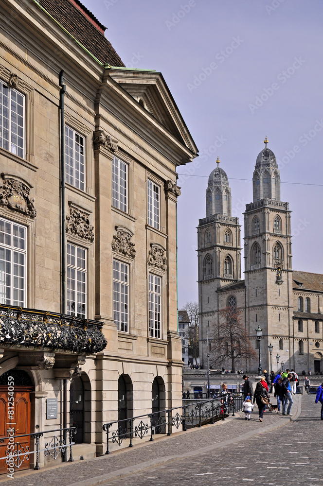Zürich, Palais Meisen und Grossmünster