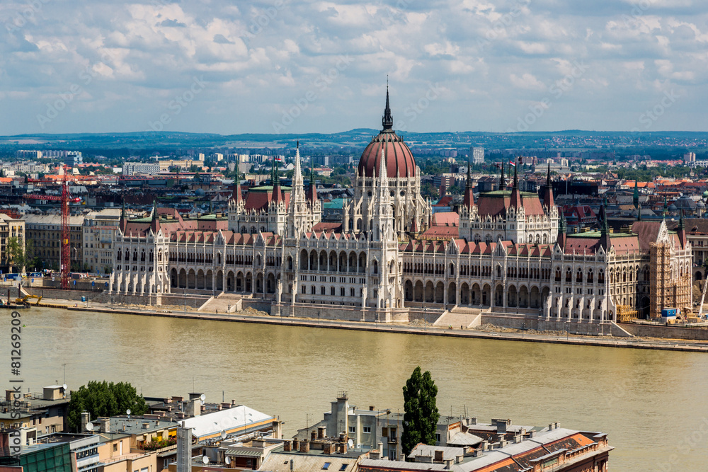 Fototapeta premium The building of the Parliament in Budapest, Hungary