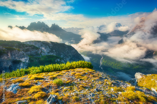 Gruppo Del Cristallo mountain range © Andrew Mayovskyy