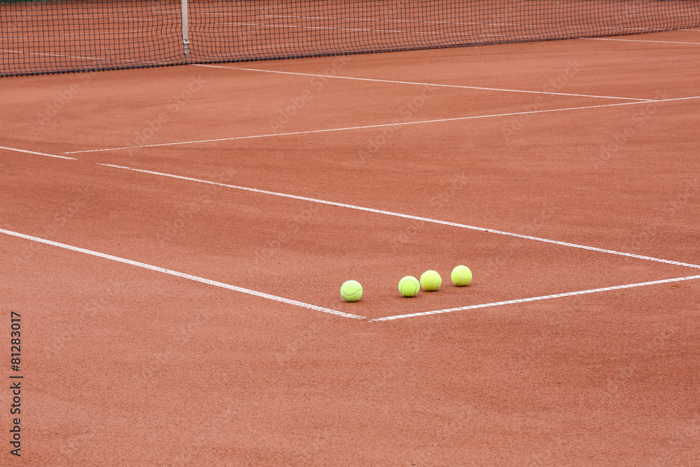 tennis court and tennis balls