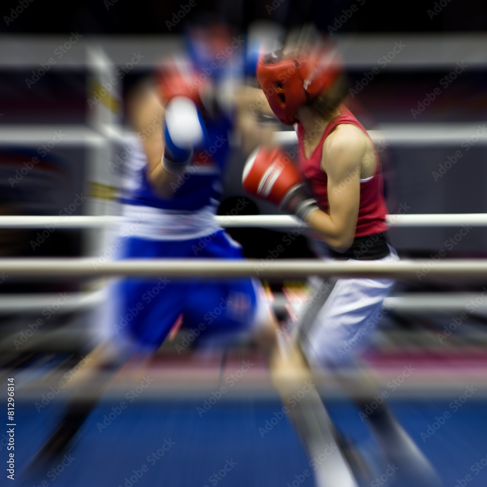 Boxing on a ring