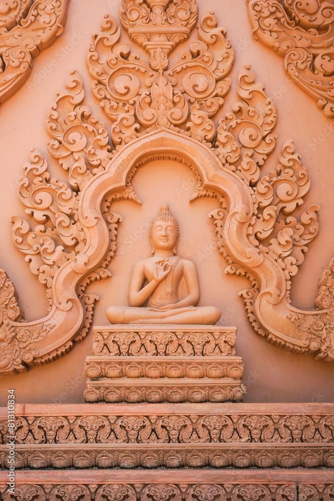 Fototapeta premium Buddha Image with Thai Traditional Carving