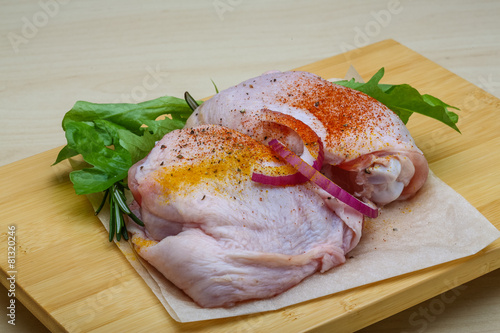 Raw chicken thights