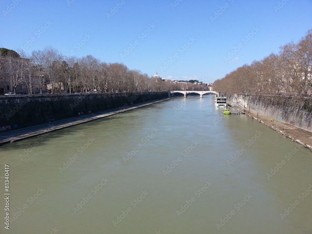 Fiume Tevere - Roma Fiume Tevere - Roma