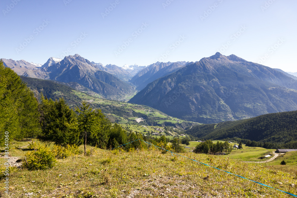 Panorama sulla Valpelline in Valle d'Aosta