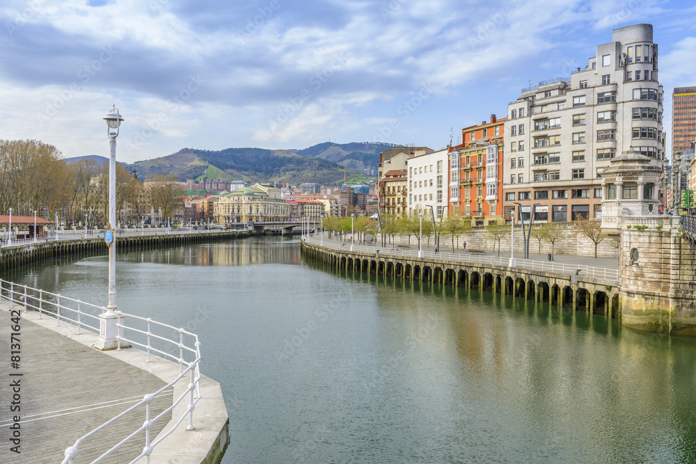 Naklejka premium View Arenal riverside walk with Nervion river, Bilbao (Spain)