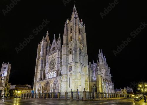 Gothic cathedral of Leon, by night