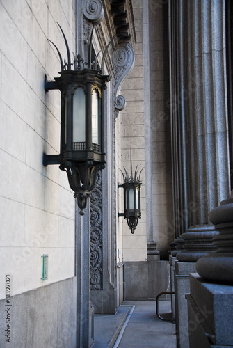 Main entrance to Banco Republica