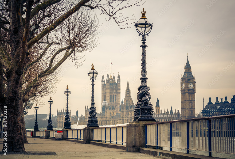Naklejka premium Big Ben i Houses of Parliament w Londynie