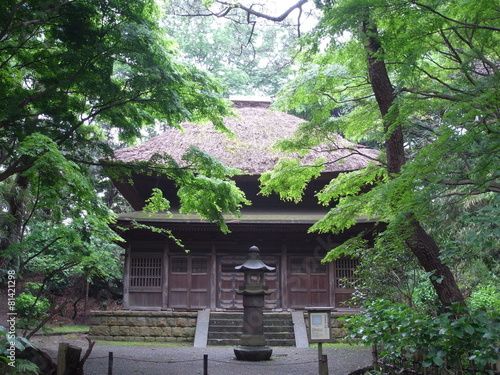 三渓園の茅葺の建物 © maguyama