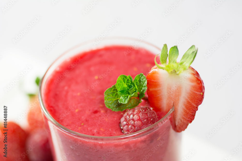 Healthy fresh delicious homemade raspberry and strawberry smoot Healthy fresh delicious homemade raspberry and strawberry smoot