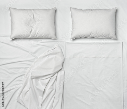 bedding sheet and pillow