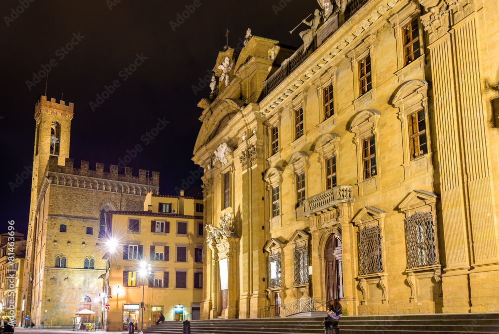 Fototapeta premium San Firenze Complex at night - Italy