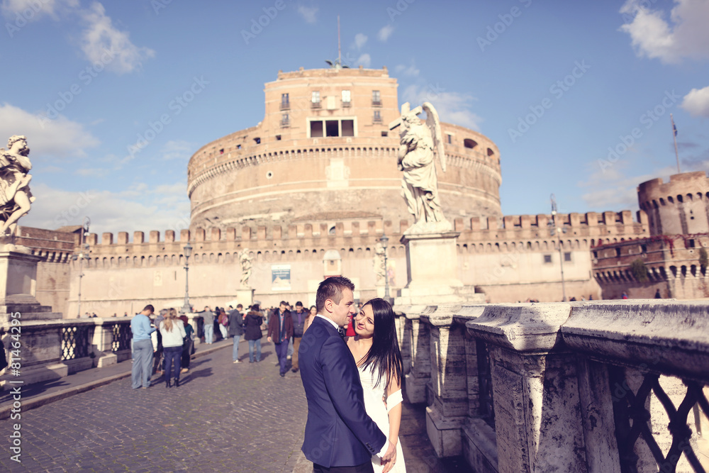 Bride and groom in Rome
