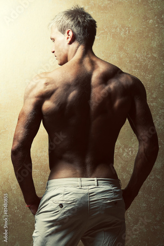Canvastavla Male beauty & fashion concept. Portrait of handsome muscular man