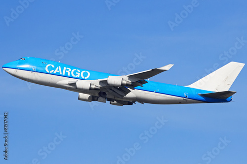Boeing 747-400 take-off