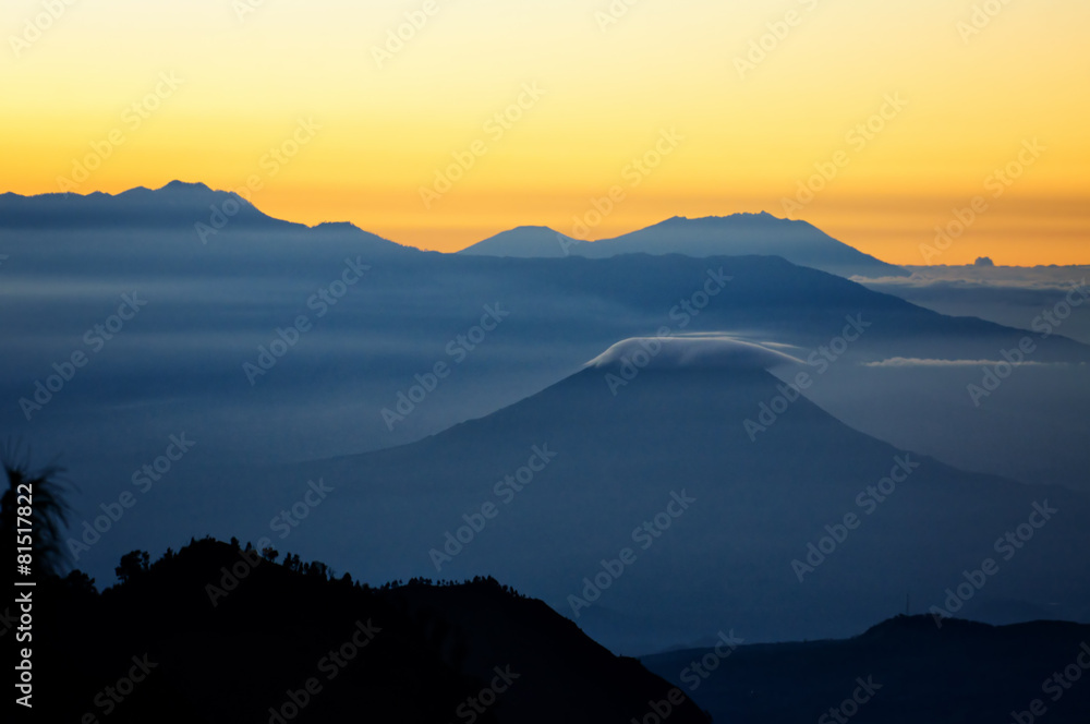 Fototapeta premium Bromo volcano in Indonesia