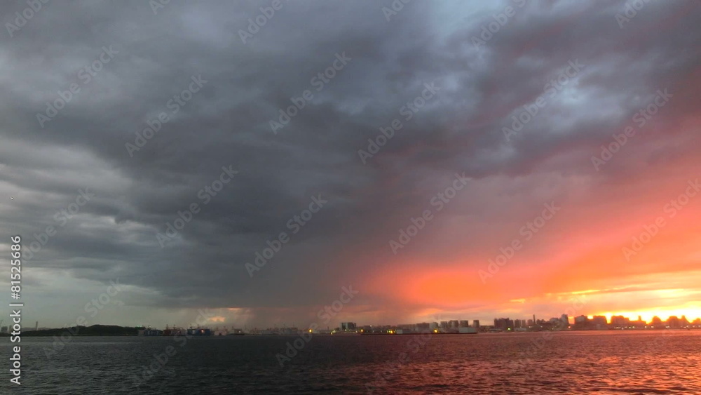 Sunset timelapse over the Tokyo horizon Sunset timelapse over the Tokyo horizon