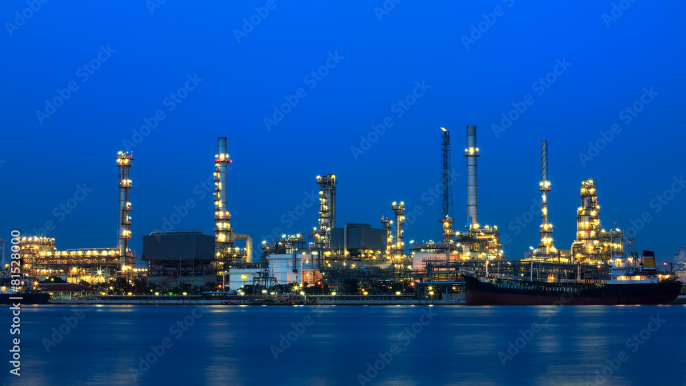 Oil refinery factory