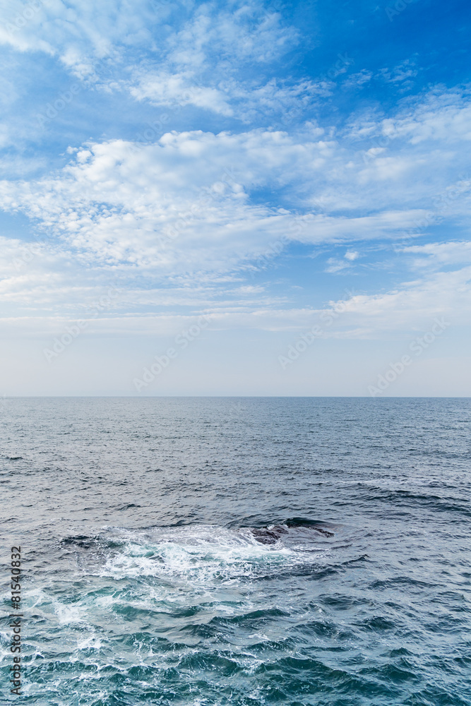 sea sky sea sky