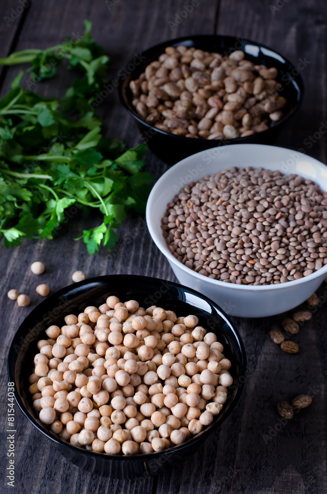 chickpeas, beans and lentils in bowls chickpeas, beans and lentils in bowls