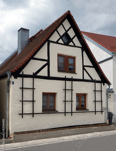 Historisches Bauwerk in Rennertshofen © Otto Durst