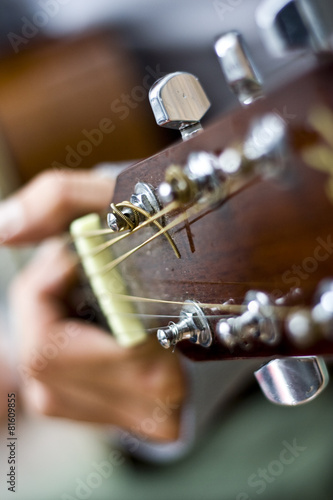 Gitarre spielen