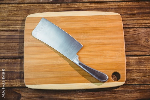 Chopping board with large knife