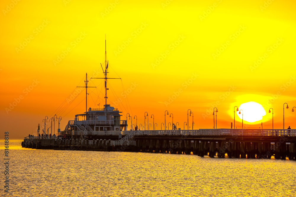 Fototapeta premium Sunrise at the pier in Sopot, Poland.